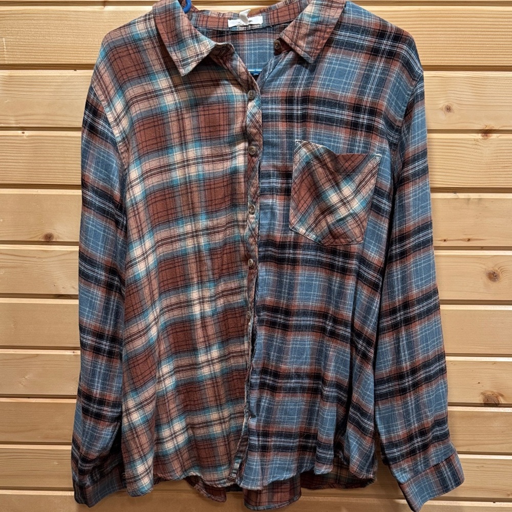 Plaid Button-Up Shirt